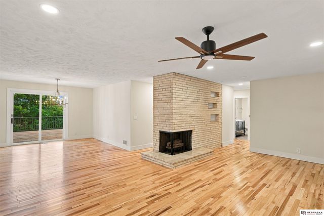 8528 Meredith Avenue, Omaha, NE 68134