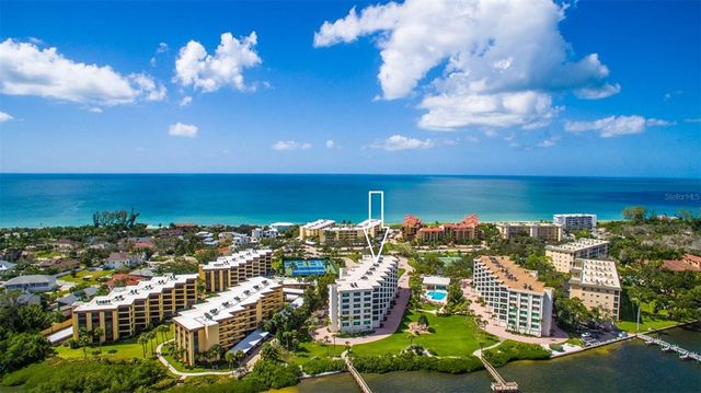 8735 MIDNIGHT PASS ROAD 206b, Sarasota, FL 34242