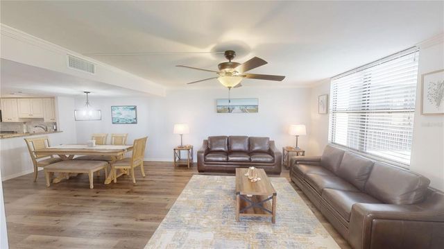 8735 MIDNIGHT PASS ROAD 206b, Sarasota, FL 34242