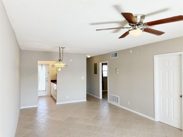 1116 Lake Terrace 214, Boynton Beach, FL 33426