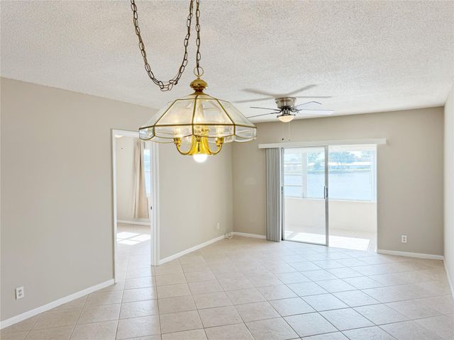 1116 Lake Terrace 214, Boynton Beach, FL 33426