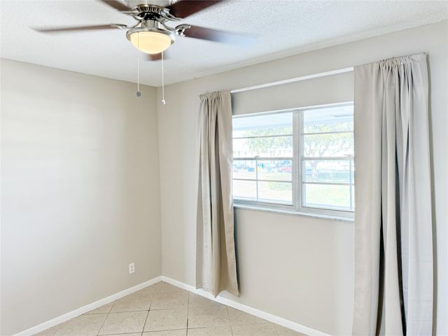 1116 Lake Terrace 214, Boynton Beach, FL 33426