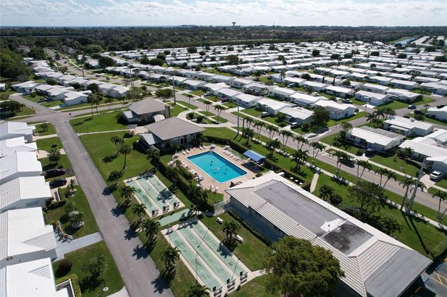 1116 Lake Terrace 214, Boynton Beach, FL 33426