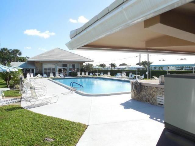 1116 Lake Terrace 214, Boynton Beach, FL 33426