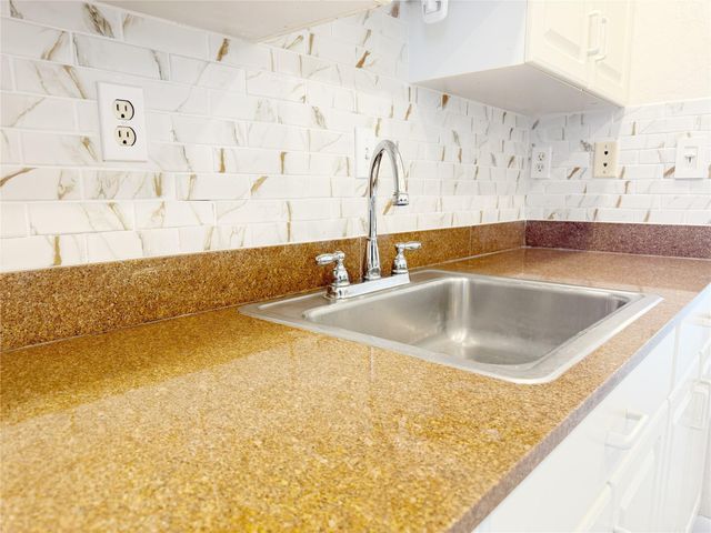 1116 Lake Terrace 214, Boynton Beach, FL 33426