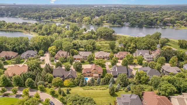 1520 Bridgewater Road, Golden Valley, MN 55422