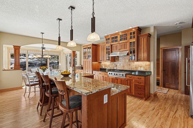 1520 Bridgewater Road, Golden Valley, MN 55422