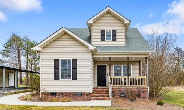 743 Almond Road, Reidsville, NC 27320