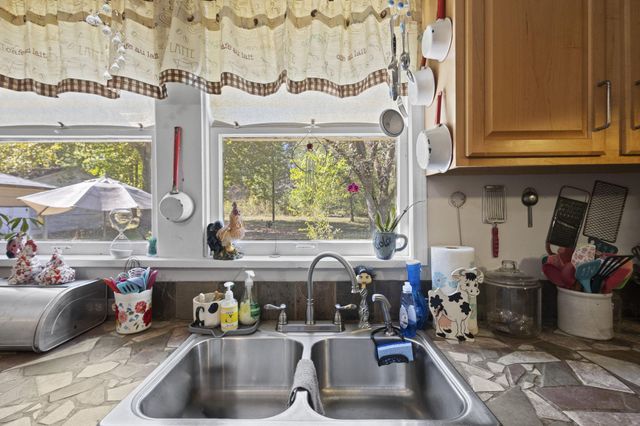 105 Mann Street, Colmesneil, TX 75938