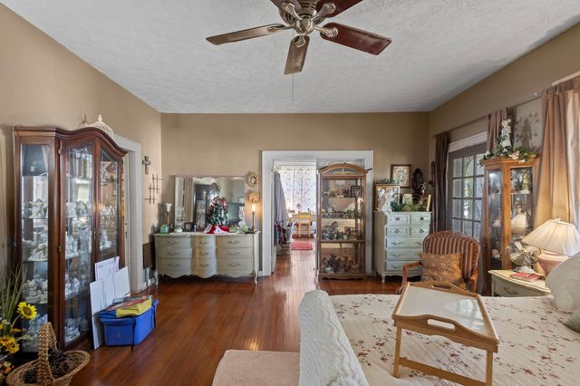 105 Mann Street, Colmesneil, TX 75938