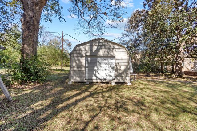 105 Mann Street, Colmesneil, TX 75938