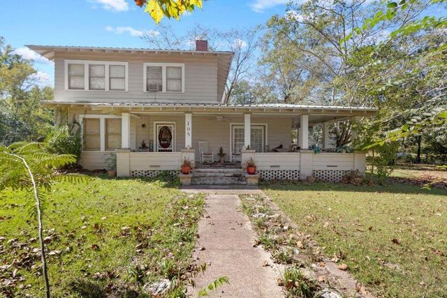 105 Mann Street, Colmesneil, TX 75938