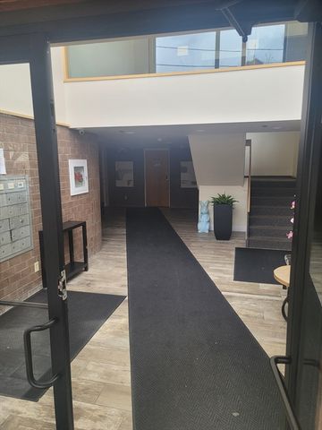 24 Corey St 201, Everett, MA 02149