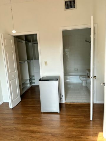 7085 Nova Drive 320, Davie, FL 33317