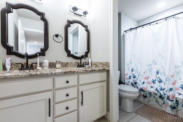 125 Kelly Drive, Williamsburg, OH 45176