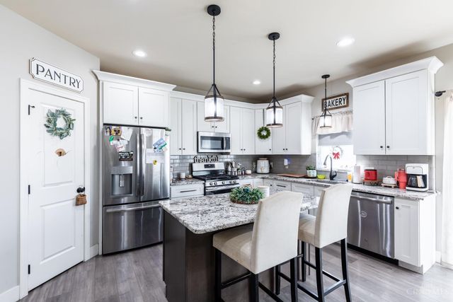 125 Kelly Drive, Williamsburg, OH 45176