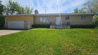 2469 Hatherly Avenue, Flint Charter Township, MI 48504