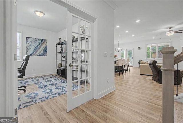 950 Summit Drive, Canton, GA 30114