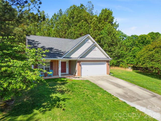 2001 Campfield Court, Waxhaw, NC 28173