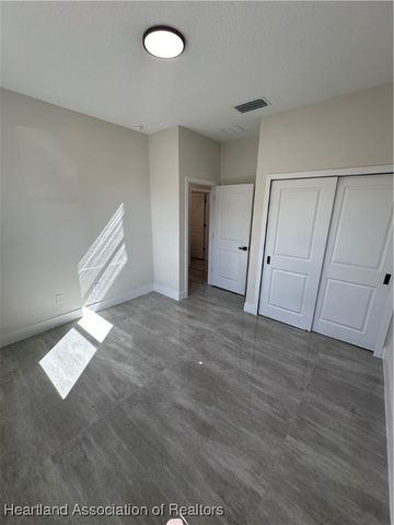 703 Aston-Martin Drive, Sebring, FL 33782