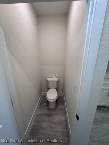 703 Aston-Martin Drive, Sebring, FL 33782