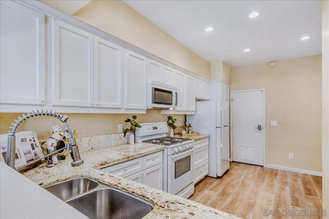 13287 Kibbings Rd, San Diego, CA 92130