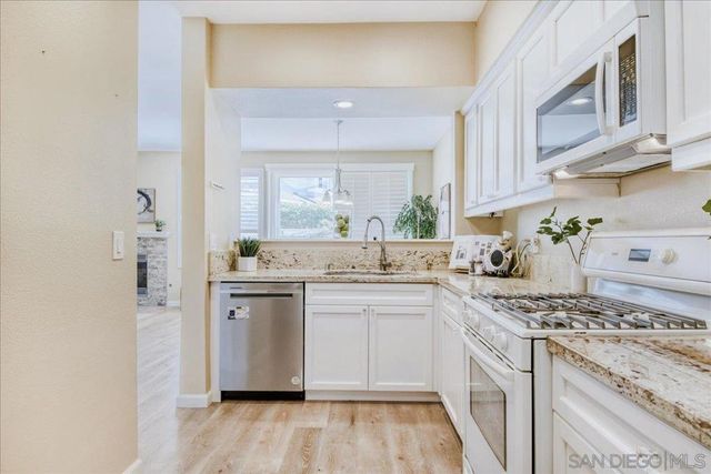13287 Kibbings Rd, San Diego, CA 92130