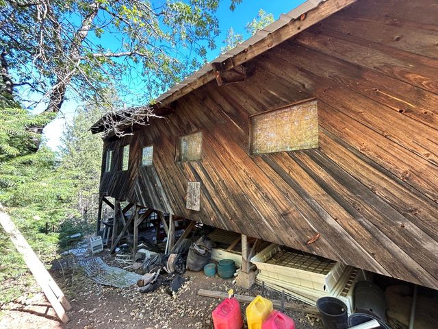 14788 Arrowhead Mine Rd, Grass Valley, CA 95945