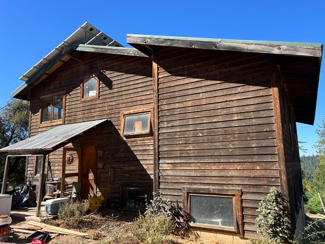 14788 Arrowhead Mine Rd, Grass Valley, CA 95945