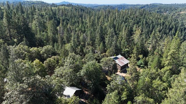 14788 Arrowhead Mine Rd, Grass Valley, CA 95945