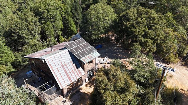 14788 Arrowhead Mine Rd, Grass Valley, CA 95945