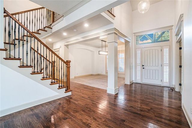 11500 W 166TH Street, Overland Park, KS 66221