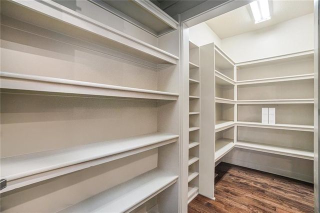 11500 W 166TH Street, Overland Park, KS 66221