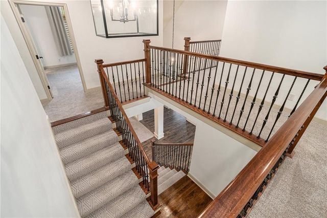 11500 W 166TH Street, Overland Park, KS 66221