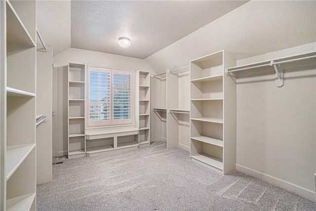 11500 W 166TH Street, Overland Park, KS 66221