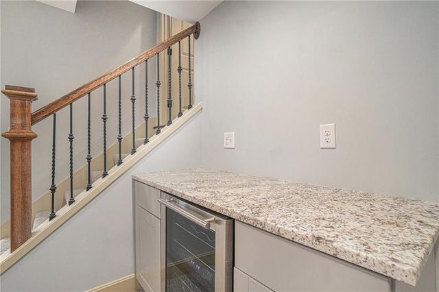 11500 W 166TH Street, Overland Park, KS 66221