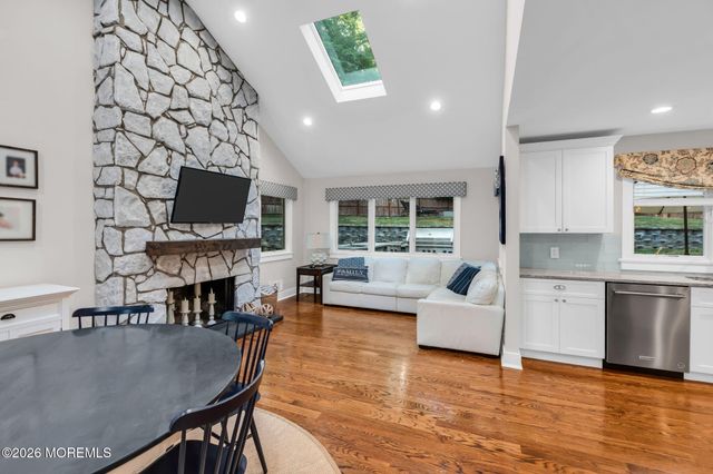 9 Ramsey Road, Middletown, NJ 07748