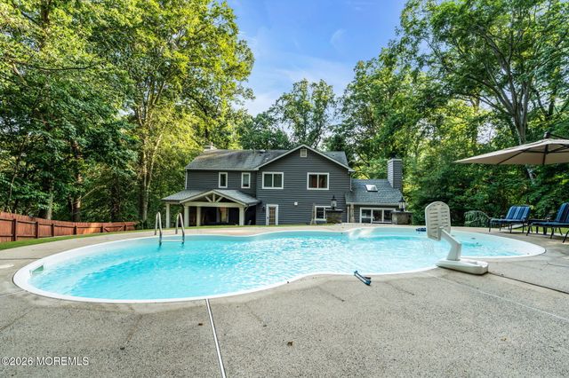 9 Ramsey Road, Middletown, NJ 07748