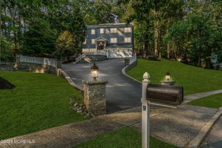 9 Ramsey Road, Middletown, NJ 07748