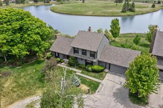25 Lakewood DRIVE, Wind Point, WI 53402