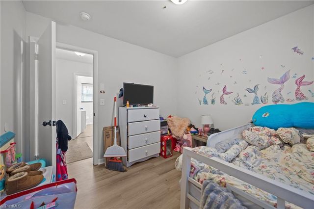 1320 Underwood Avenue, Winston-salem, NC 27105