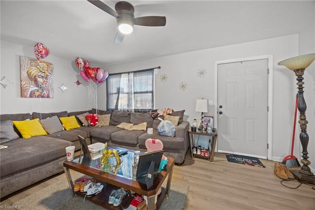 1320 Underwood Avenue, Winston-salem, NC 27105