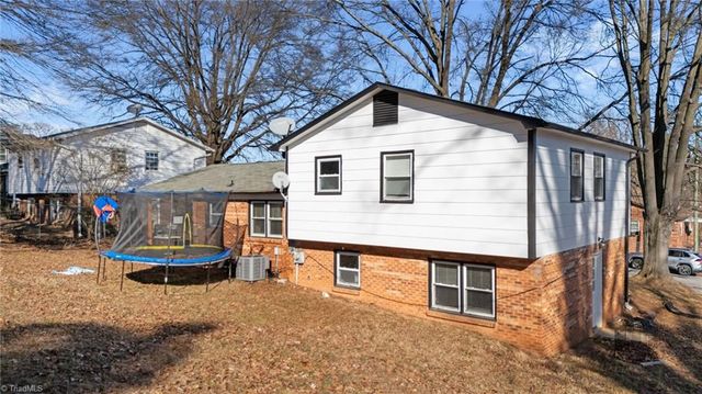 1320 Underwood Avenue, Winston-salem, NC 27105