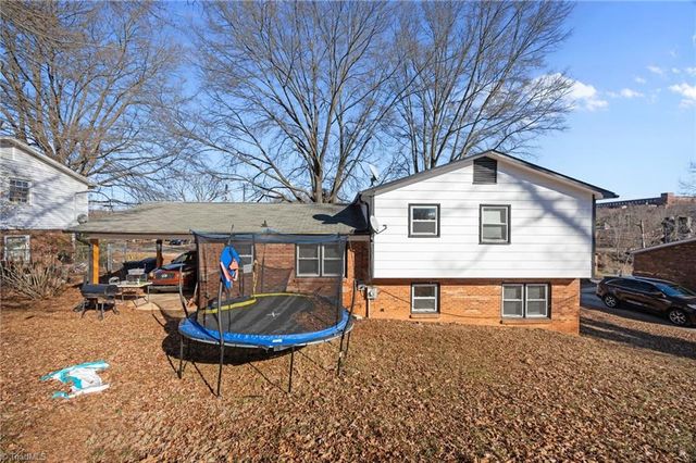 1320 Underwood Avenue, Winston-salem, NC 27105