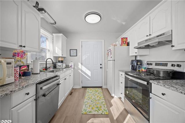 1320 Underwood Avenue, Winston-salem, NC 27105