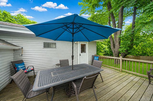 411 Glen Drive, Shirley, NY 11967