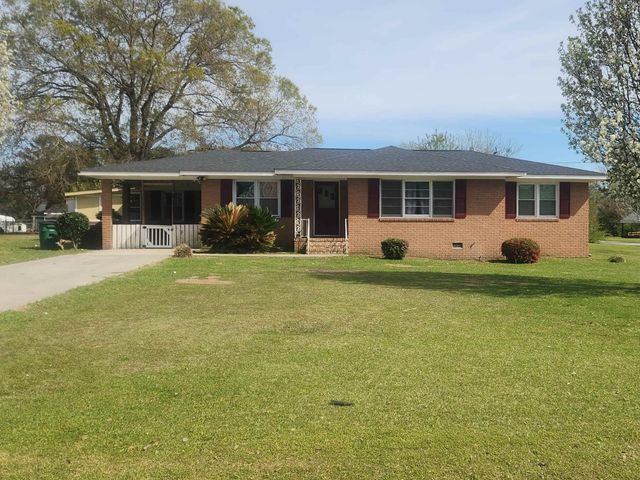 102 N Hazel Ave., Andrews, SC 29510