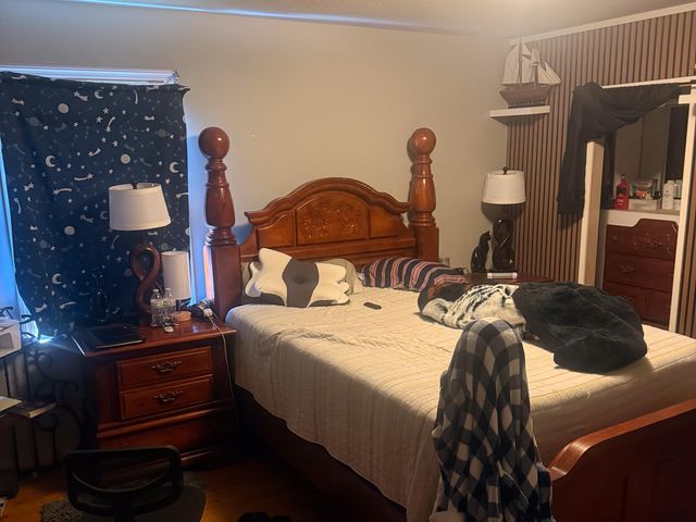 102 N Hazel Ave., Andrews, SC 29510