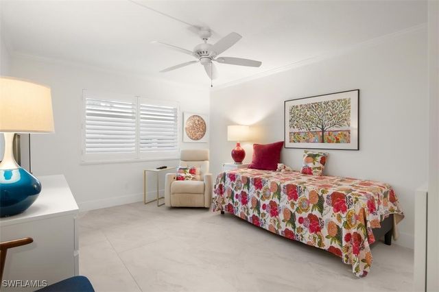 3000 Gulf Shore BLVD N 106, Naples, FL 34103