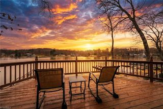 1250 Lake Drive 9, Lexington, NC 27292